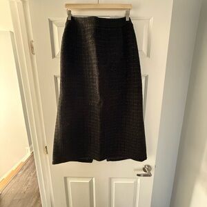 Elegant Black Women's Skirt